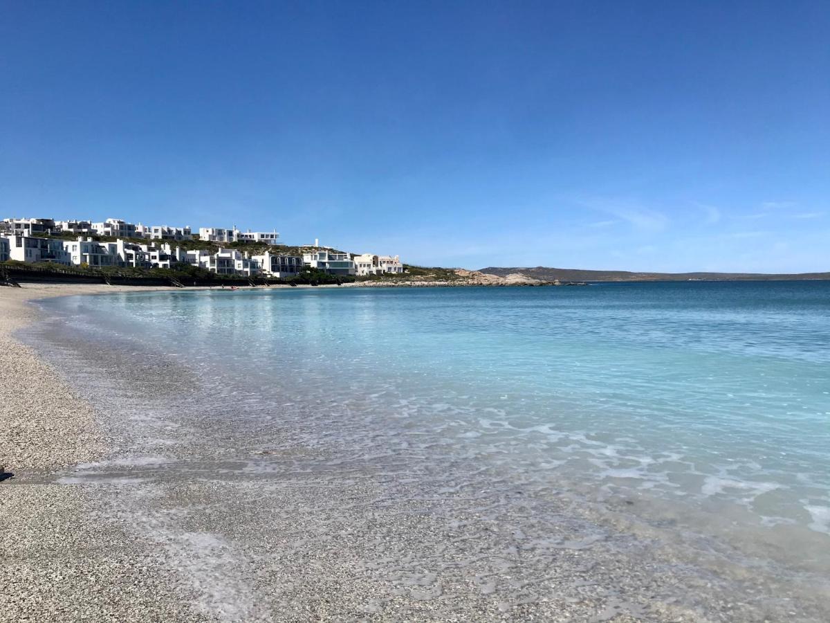 Perfect 10 - 10 To 13 Sleeper Luxury Holiday Home Breakage Deposit Of R2500 Per Weekend Lease Langebaan Eksteriør bilde
