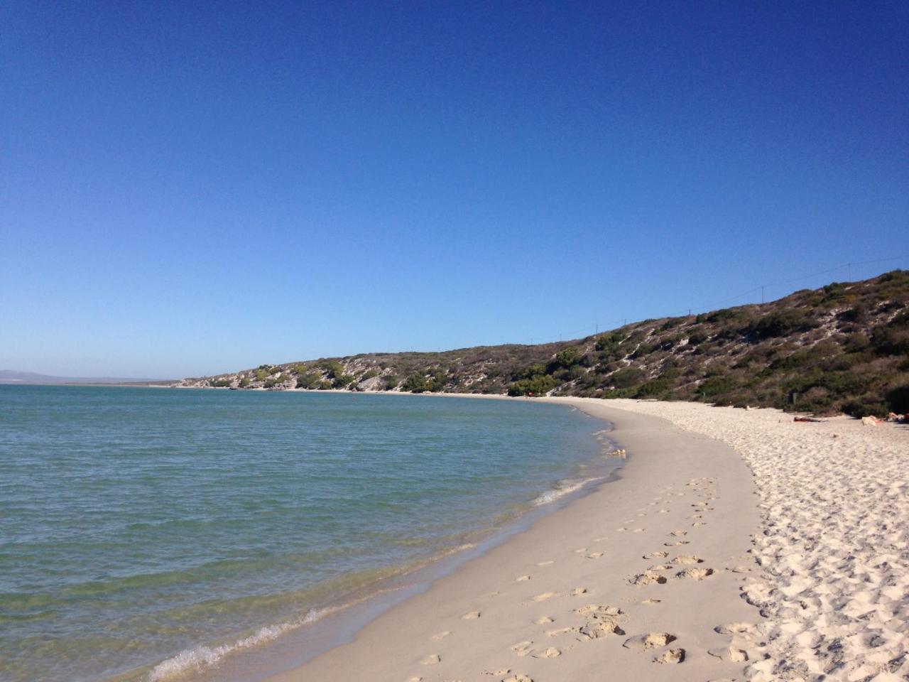 Perfect 10 - 10 To 13 Sleeper Luxury Holiday Home Breakage Deposit Of R2500 Per Weekend Lease Langebaan Eksteriør bilde